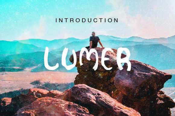 Lumer: A Display Font That Feels Like a Smile